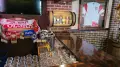 wisząca beczka na ścianę bar na butelki z alkoholem (13).webp