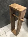 drewniany stojak na papier toaletowy (4).webp