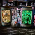 Barek z drewnianej beczki z oświetleniem LED (4).webp