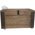 Kufer w stylu vintage shabby chic.webp